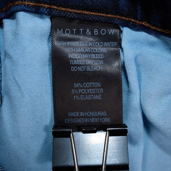 Mott & Bow Boyfriend Jeans Dark Wash Women's‎ Size 30x32 Stretch Denim - Picture 7 of 8